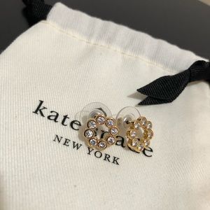 Full circle crystal stud earrings